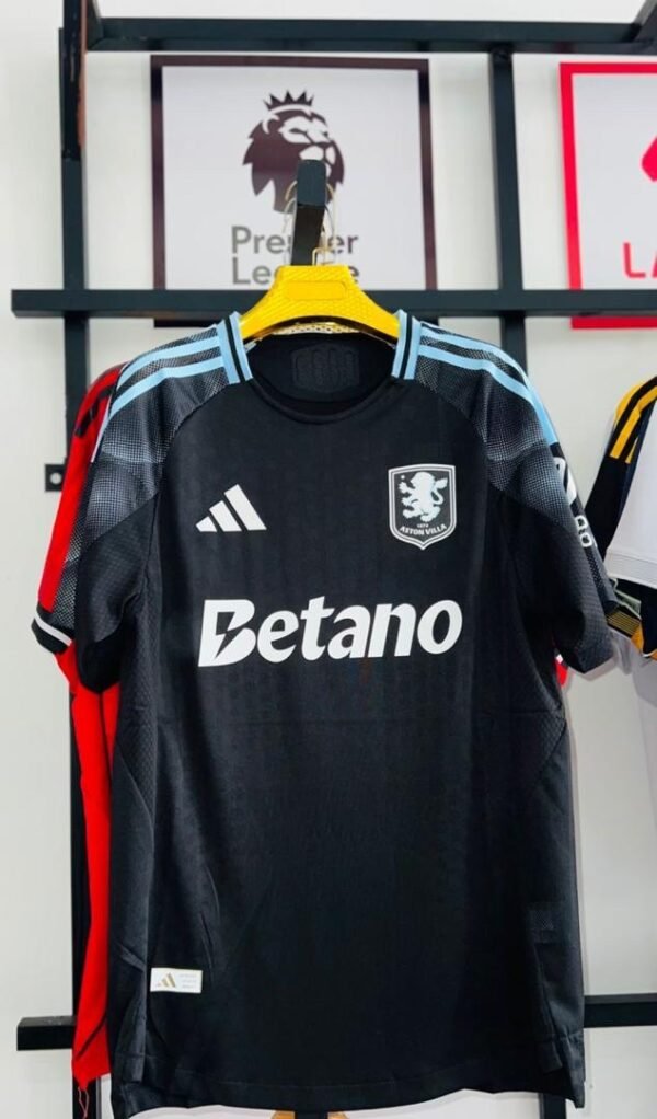 f0dd43e3-1a15-4879-ab8a-ba860146934d Maillot Aston villa extérieur