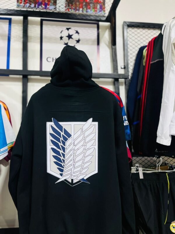 f35dac6c-a672-49b6-a5d1-4d9a11bd244d Pull mangas Attaques des titans