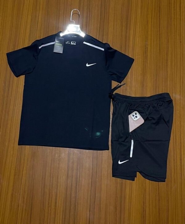 Ensemble sport nike