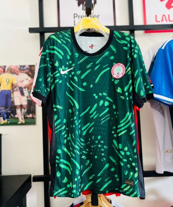 c73bf8b0-e558-4b3f-9418-108e2a78b9b6 Maillot Nigeria