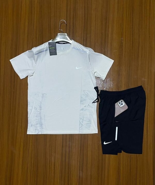 Ensemble sport nike