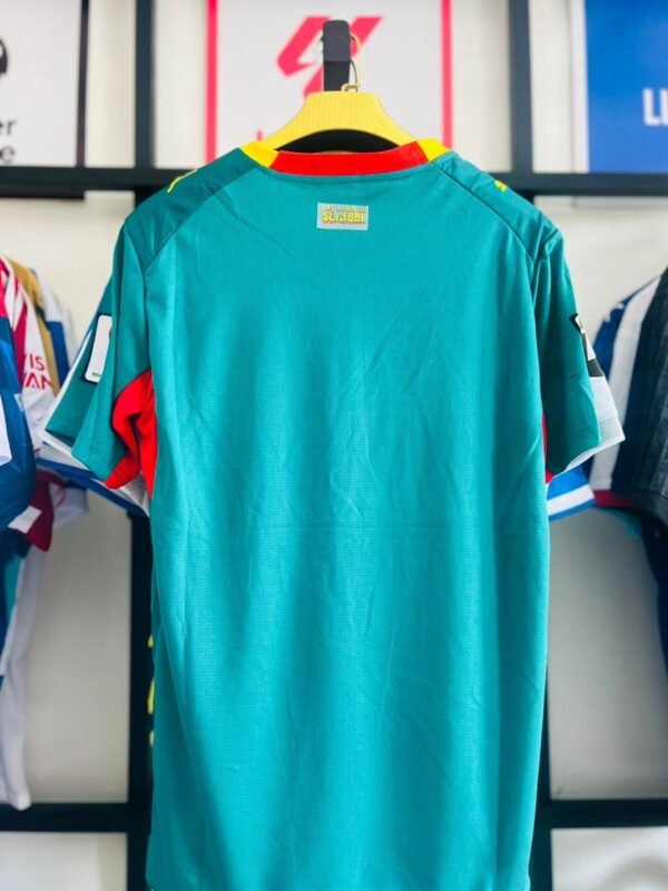 8505b57f-f74c-4cf1-9fb2-dbabcfa438ae Maillot Sénégal away