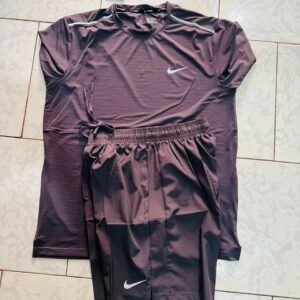 280dd11c-719d-4770-a571-bf15217e5f07 Ensemble sport