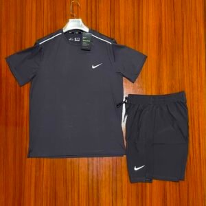 c44675c2-3eff-452e-90a1-346f6c79042a Ensemble sport